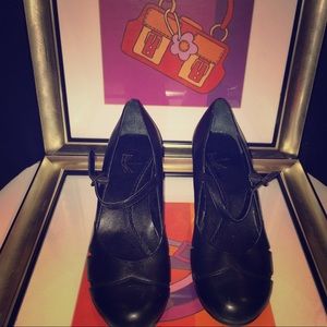 White Mountain Dress Wedges, 8M